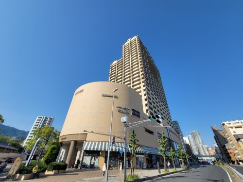 【ショッピングセンター】KiLaLa住吉まで572ｍ