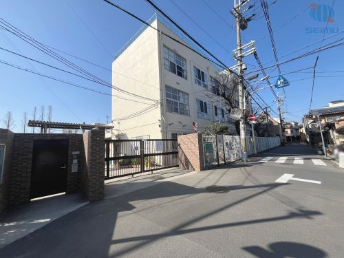 【小学校】東大阪市立楠根小学校まで801ｍ