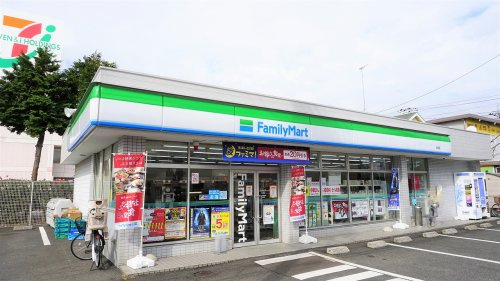【コンビニエンスストア】ファミリーマート/大原店まで618ｍ