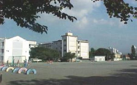 【小学校】藤沢市立　湘南台小学校まで1140ｍ