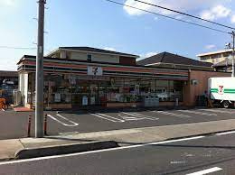 【コンビニエンスストア】セブンイレブン　厚木上落合店まで185ｍ