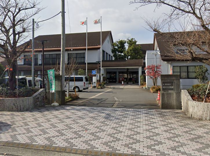 【市役所・区役所】相川地区市民センターまで940ｍ