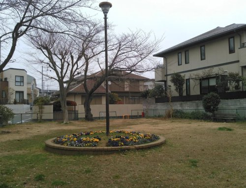 【公園】青山台西公園まで10ｍ