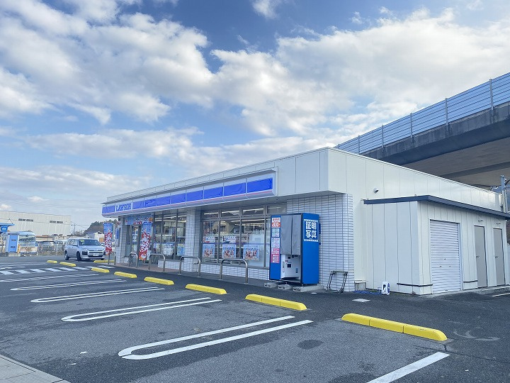 【コンビニエンスストア】ローソン　東広島高屋町桧山店まで1757ｍ