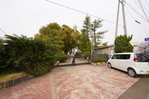 【小学校】西和佐小学校まで1463ｍ