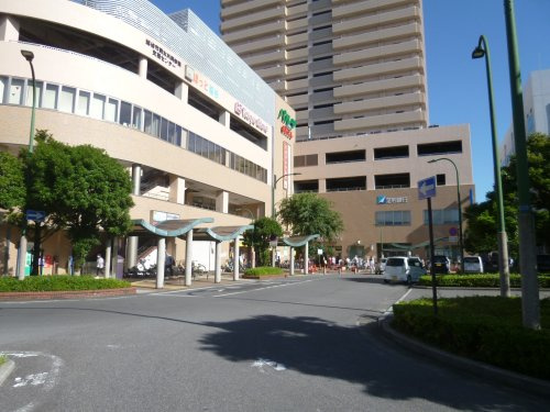 【ドラッグストア】ドラッグストアマツモトキヨシ　北越谷店まで863ｍ