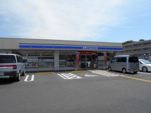 【コンビニエンスストア】ローソン　亀岡頼政塚店まで623ｍ