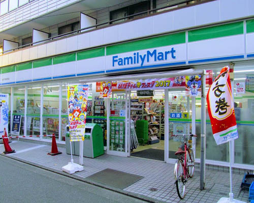 【コンビニエンスストア】ファミリーマート　祐天寺駅前店まで364ｍ