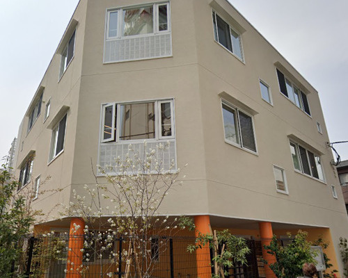 【保育園】グローバルキッズ愛住町園まで395ｍ