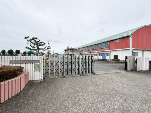 【小学校】小山市立小山第三小学校まで891ｍ