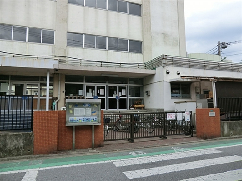 【小学校】葛飾区立新宿小学校まで297ｍ