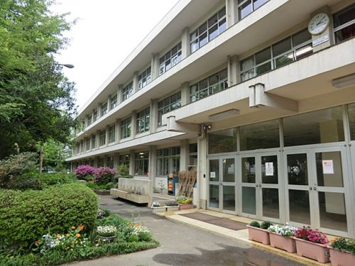 【中学校】所沢市立　美原中学校まで2640ｍ