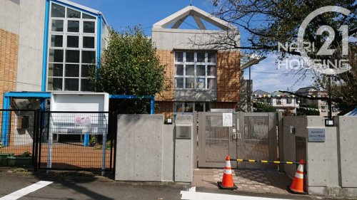apartment 東京都武蔵村山市伊奈平４丁目7-6　三善ビル1F