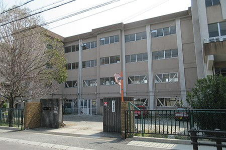 【小学校】川西市立加茂小学校まで1265ｍ