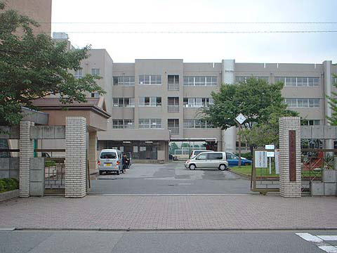 【高校】さいたま市立　浦和南高等学校まで1837ｍ