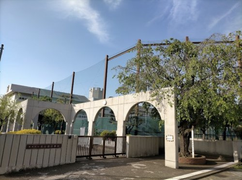 【小学校】横浜市立北山田小学校まで250ｍ