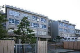 【中学校】大津中学校まで851ｍ