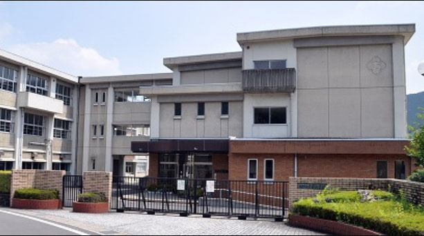 【小学校】岐阜市立方県小学校まで3343ｍ