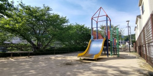 【公園】上温品第四公園まで737ｍ