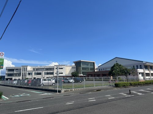 【小学校】姶良市立松原なぎさ小学校まで938ｍ