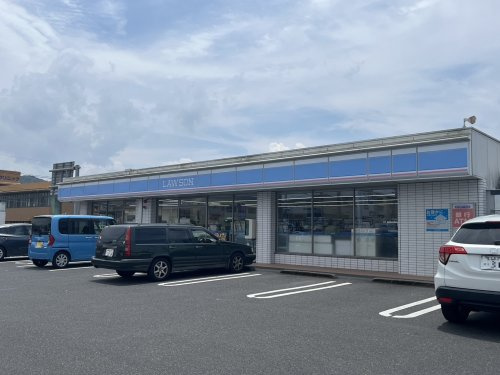 【コンビニエンスストア】ローソン　加治木岩原店まで259ｍ