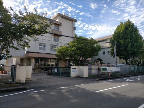 【中学校】静岡市立長田西中学校まで1550ｍ