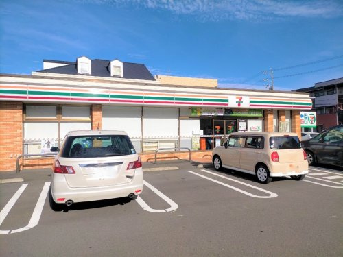 【コンビニエンスストア】セブンイレブン静岡寺田店まで796ｍ