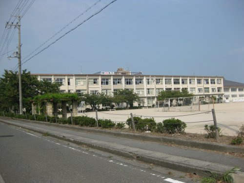 【中学校】高島市立湖西中学校まで2478ｍ