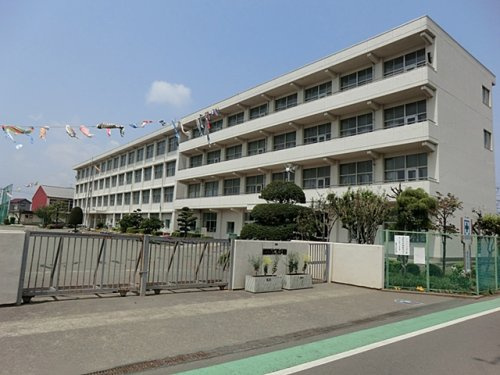 【小学校】綾瀬市立落合小学校まで670ｍ