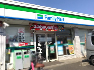 【コンビニエンスストア】ファミリーマート　大和下鶴間北店まで821ｍ