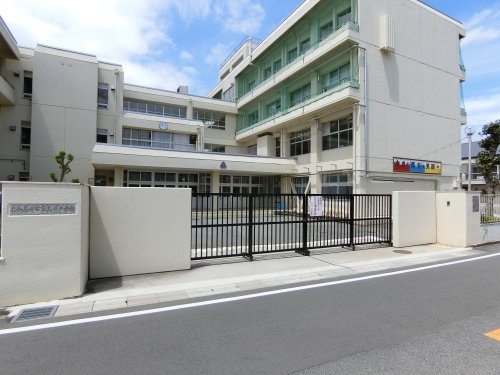 【中学校】高田中学校まで420ｍ