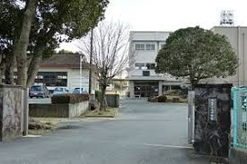 【中学校】豊橋市立二川中学校まで2640ｍ