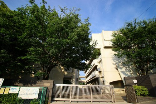 【小学校】横浜市立下田小学校まで384ｍ