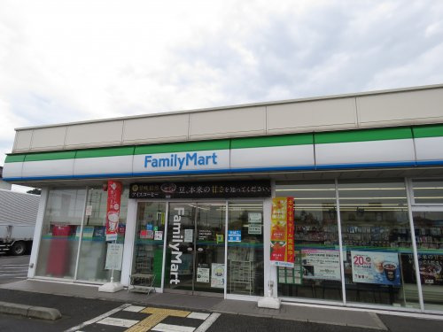 【コンビニエンスストア】ファミリーマートまで426ｍ