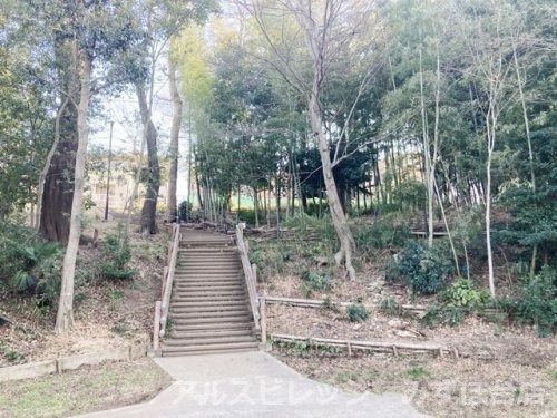 【公園】西渡戸緑地公園まで434ｍ