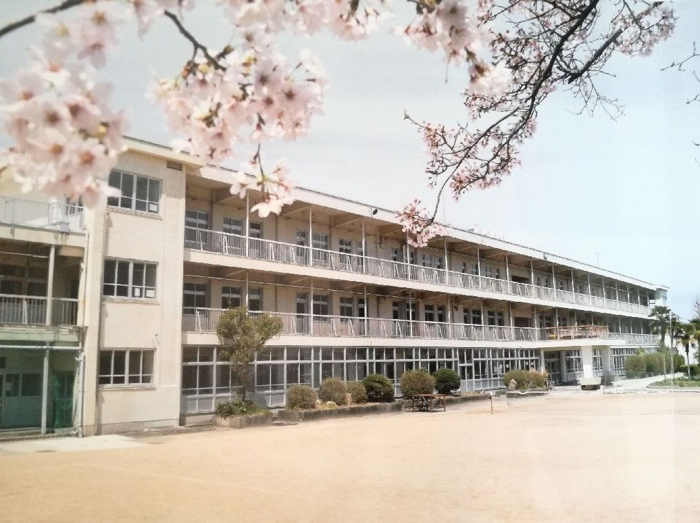 【中学校】相生市立双葉中学校まで850ｍ