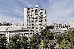 【大学院】早稲田大学理工学術院まで452ｍ