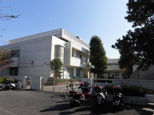 【中学校】横浜市立釜利谷中学校まで1234ｍ