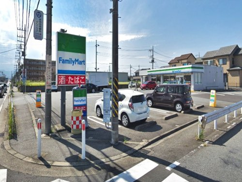 【コンビニエンスストア】ファミリーマート　相模原中丸店まで39ｍ