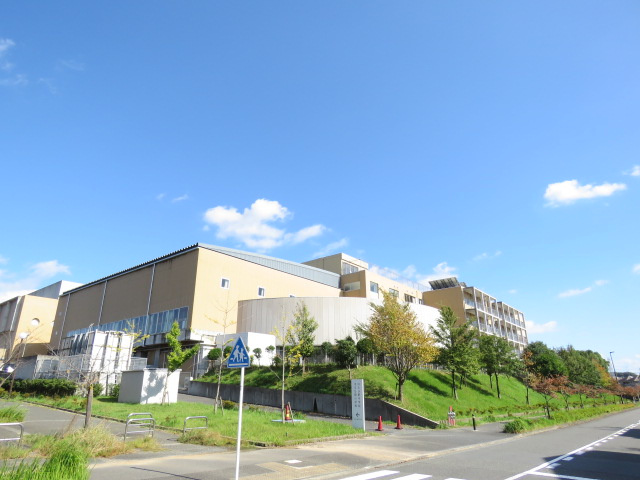【中学校】はるひ野中学校まで269ｍ