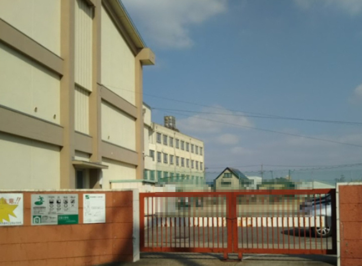 【小学校】名古屋市立正保小学校まで130ｍ