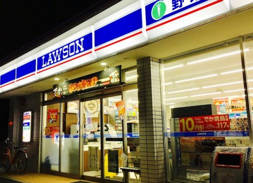 【コンビニエンスストア】ローソン　名古屋競馬場前店まで540ｍ