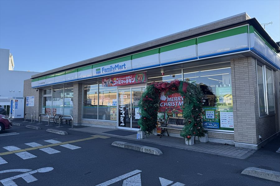 【コンビニエンスストア】ファミリーマート　バイパス所沢和ケ原店まで290ｍ