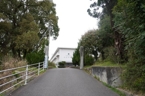 【中学校】唐津市立相知中学校まで550ｍ