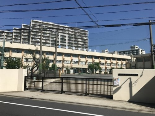 【小学校】葛飾区立花の木小学校まで140ｍ