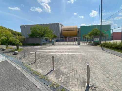 【小学校】木津川市立州見台小学校まで884ｍ