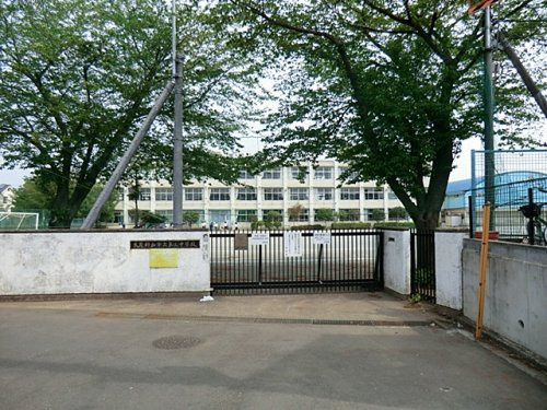 【中学校】武蔵村山市立第三中学校まで450ｍ