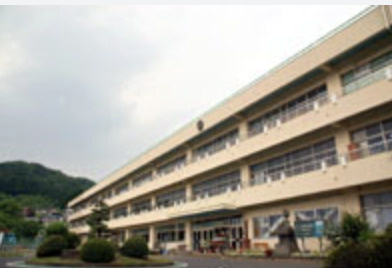 【小学校】ときがわ町立玉川小学校まで572ｍ