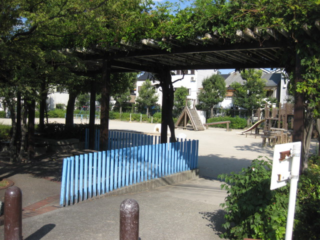 【公園】塚口長溝公園まで660ｍ