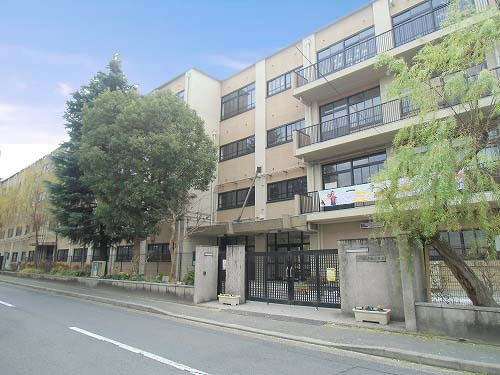 【中学校】京都市立近衛中学校まで538ｍ